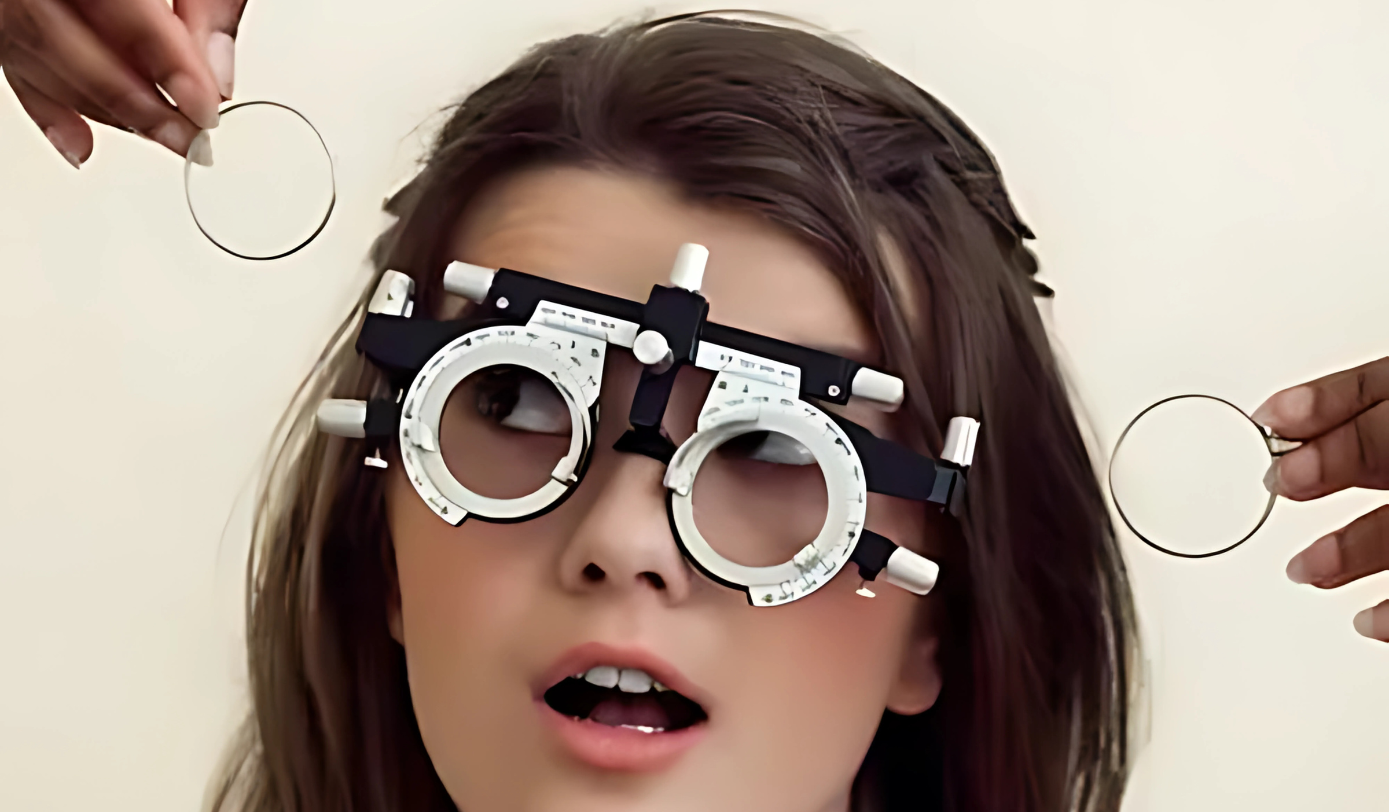 Glasses and Lenses Service